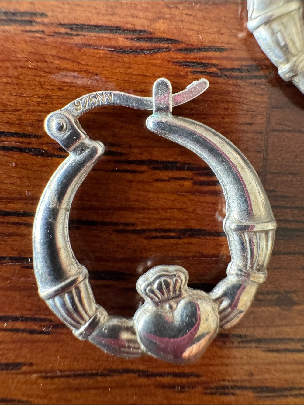 Sterling Silver Claddagh Hoop Earrings 925 NV Irish Love Friendship - Picture 2 of 4